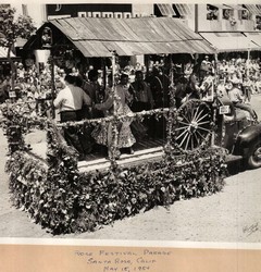 Santa Rosa Rose Parade float